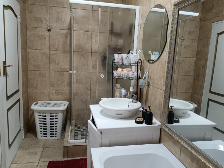 4 Bedroom Property for Sale in De Aar Northern Cape